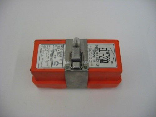 Artex elt-200 emergency locator transmitter and mounting bracket