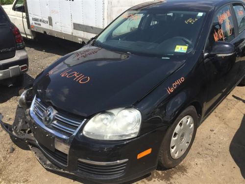 Driver left front spindle/knuckle sedan vin k 8th digit fits 05-14 jetta 382149