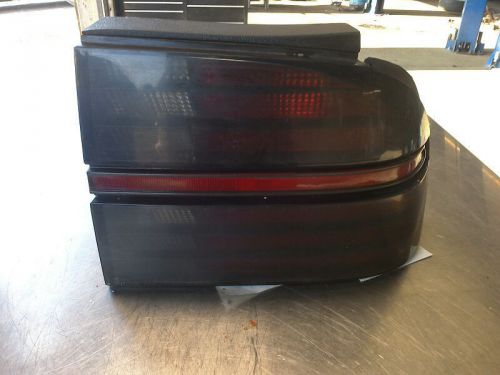 87 88 beretta r. tail light in quarter 10539