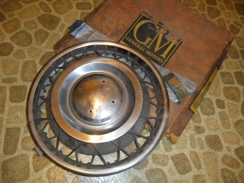 Corvair wire wheel cover