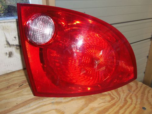 Tail light assembly cobalt rh 05 06 07