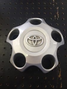 Toyota tundra sequoia center cap oem 42603-0c05  18&#034; wheel rim hub cap  69547