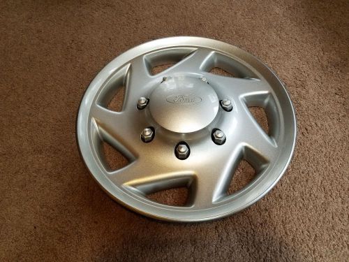 Ford e-150 e-250 e-350 econoline 16&#034; hubcap oem 1998-2015 oem dealer take-off