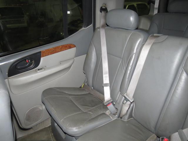 2004 isuzu ascender rear seat belt & retractor only 2nd row right gray