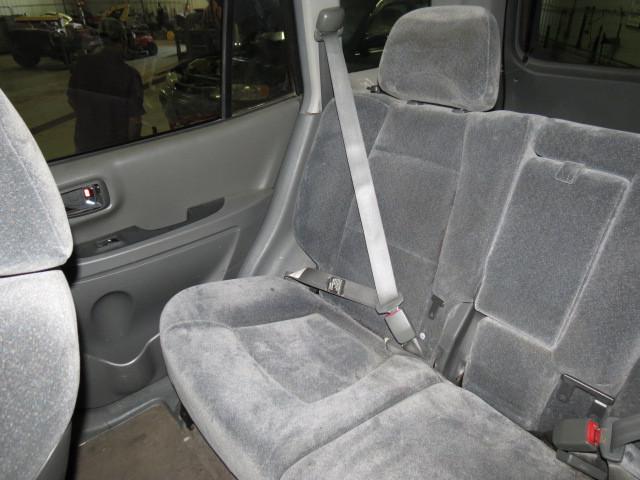 2003 fits hyundai santa fe rear seat belt & retractor only rh passenger gray