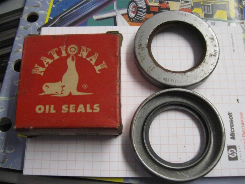 Packard 1932-42 new national front wheel seals 5827 oem no. 316756