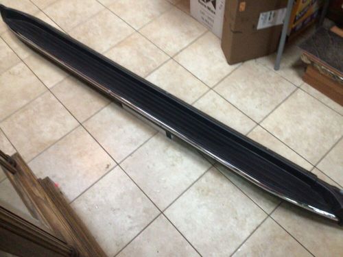 15-20 genuine oem gm right side running board with chrome stripe yukon suburban