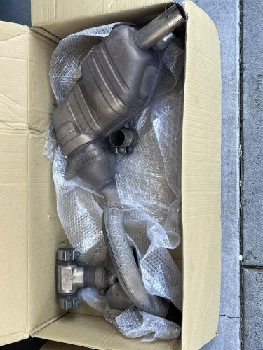 2007 987 porsche boxster s stock exhaust - used (44,500 miles)