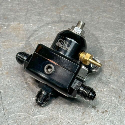 Blox racing competition 3 port adjustable fuel pressure regulator black