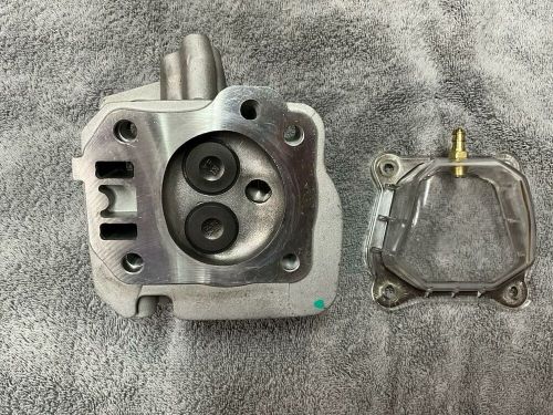 212cc clone engine cylinder head - like new!