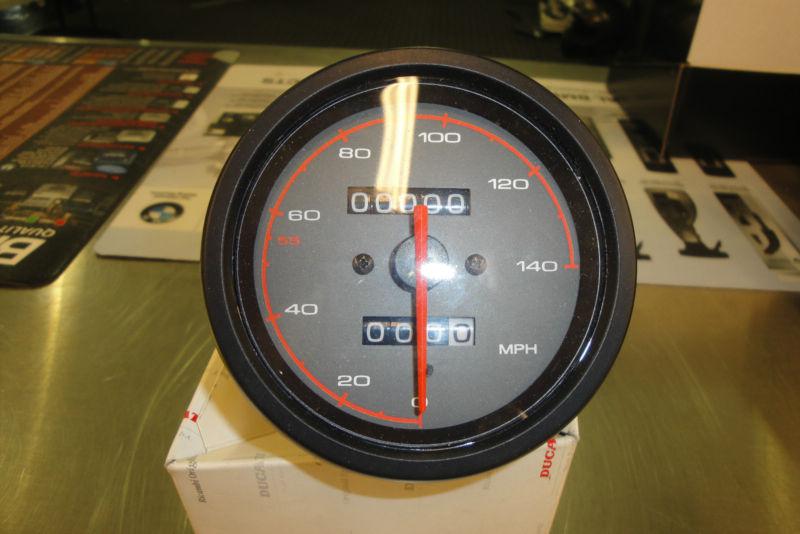 Ducati monster 900 speedometer ~ 40140161a new