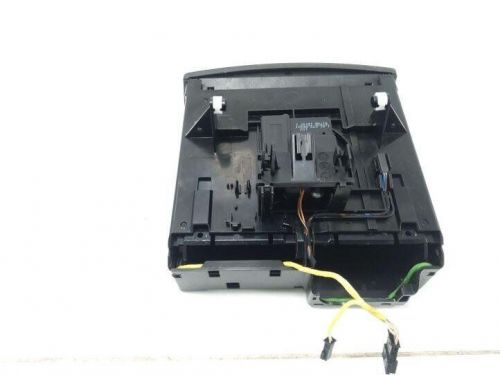 Mercedes-benz e w211 a2116800552 cd changer 2.70 diesel 120kw 2004 25670390-