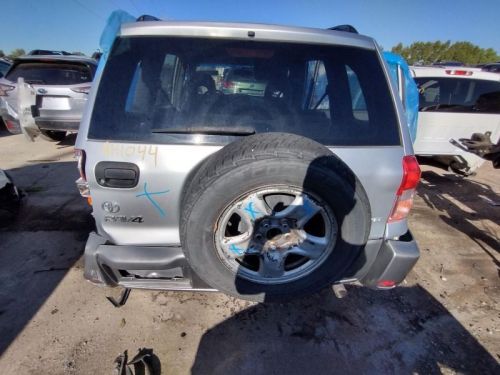 Passenger right front spindle/knuckle without abs fits 01-05 rav4 1180074