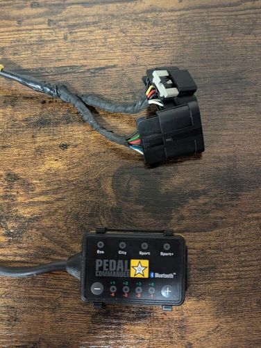 Pedalcommander for chevrolet camaro 11-19