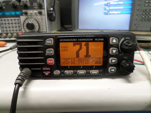 Standard horizon eclipse gx1300 compact marine dsc vhf radio - tested