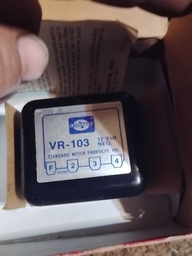 Vr-103 voltage regulator for alternator