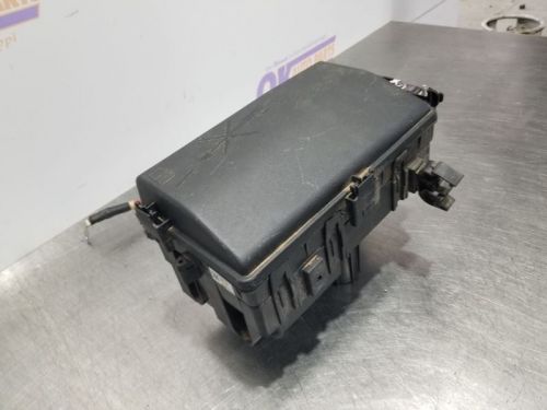 22 2022 chevy colorado 2.5l engine fuse box