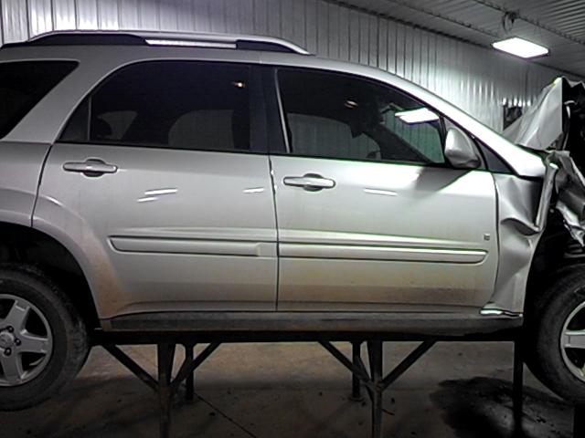 2008 pontiac torrent front door right