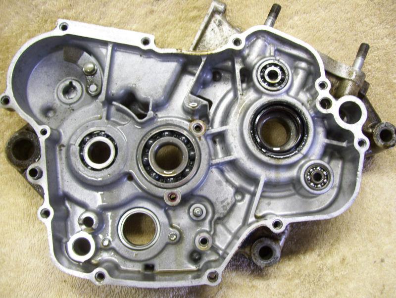 2003 kawasaki kx 125 right engine case assembly