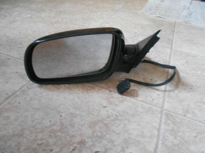 1999-2001 passat lt side mirror black