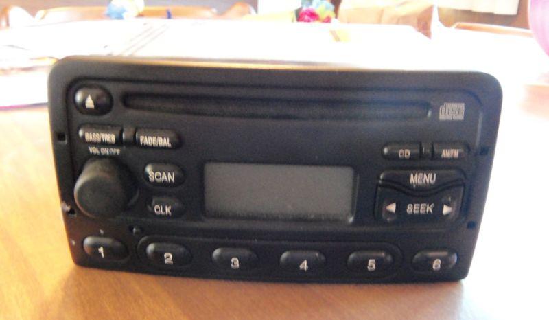 Ford 4600 cd radio xs4f-18c838-bb