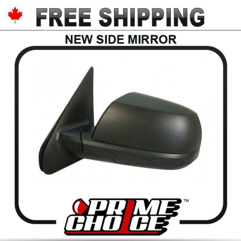 New power drivers side door mirror for a toyota tundra