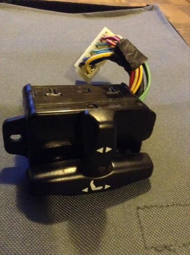 Kia sedona 2003  passenger power seat switch