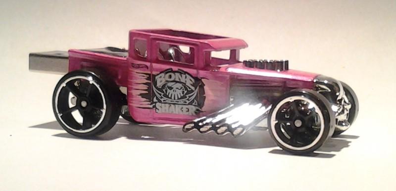 __ hot wheels hot pink bone shaker autodrive® 16gb usb flash drive - free ship!