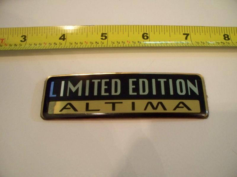 Nissan altima limited edition emblem