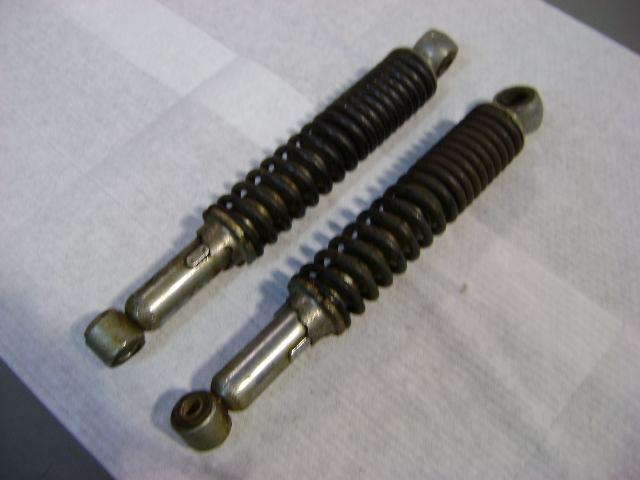 Honda xr75 rear shocks