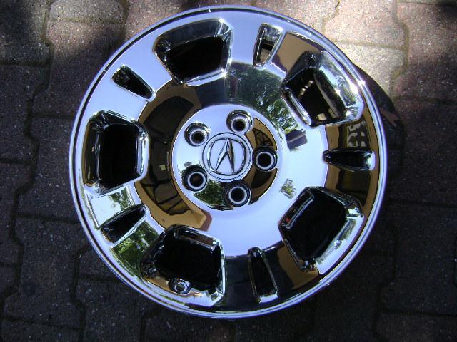 1 - 17 x 6-1/2  acura mdx chrome wheel 71713   2001 2002 