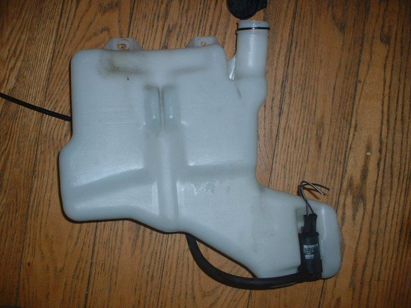 1989 ford e150 econoline windshield wiper reservoir may fit 1975-1991??