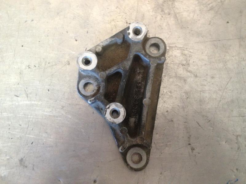 1993 1994 1995 jeep grand cherokee 5.2l v8 power steering pump bracket 59504