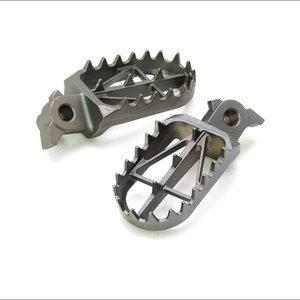 07-09 husqvarna wr125 / te250 / sm250  drc wide foot pegs - mid