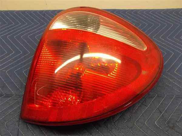 2001-2003 dodge caravan tail lamp rh oem lkq