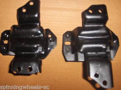 Ford mustang engine mounts 3.8l -232ci v6  1996-2003