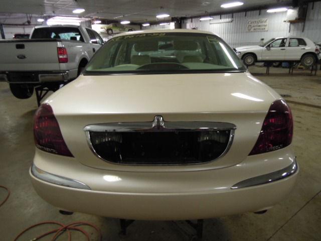 1998 lincoln continental 74958 miles front door left 2328159