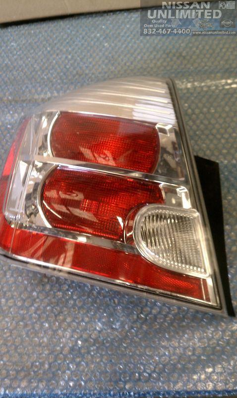 10 11 12 nissan sentra sedan oem left side tail lamp assembly