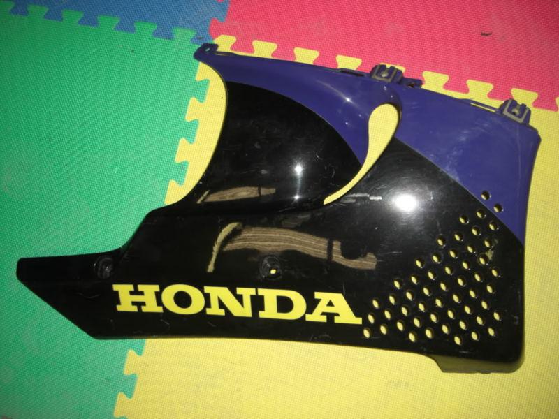 Right lower fairing cbr900 cbr900rr cbr 900rr 93 94 95 belly pan