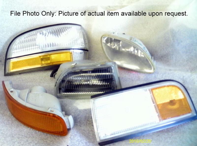 93 94 95 96 97 prizm l. corner/park light parklamp/turn signal bumper mtd inner