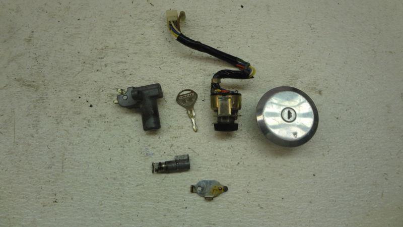 1978 kawasaki kz650 kz 650 k375. lock set ignition switch gas cap with key