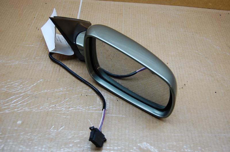 99 00 01 02 03 04 passat right door mirror  