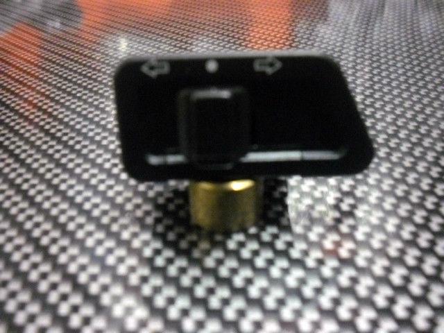 Scooter 50cc 125cc 150cc 250cc gy6 oem turn signal switch button