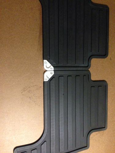 Land range rover sport rear rubber mat set genuine nice