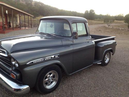 Chevrolet 1959 truck apache pickup