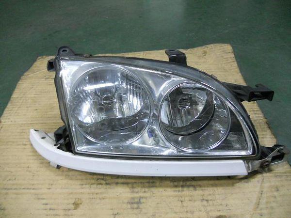 Toyota caldina 1998 right head light assembled [1610800]