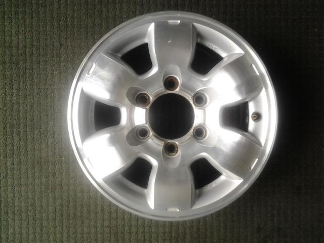 Oem factory 1997-2004 nissan pathfinder 15 x 7  wheel rim