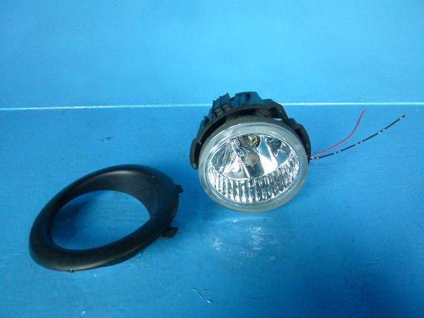 Subaru r2 2004 right fog lamp [7510850]