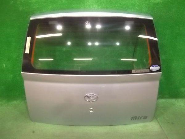 Daihatsu mira 2004 back door assembly [4515800]