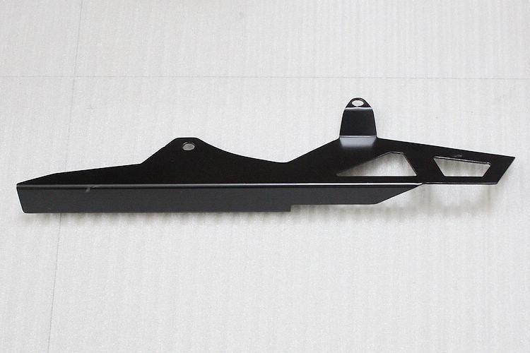 Black chain guard cover for suzuki gsxr 600 / 750 2006 2007 2008 2009